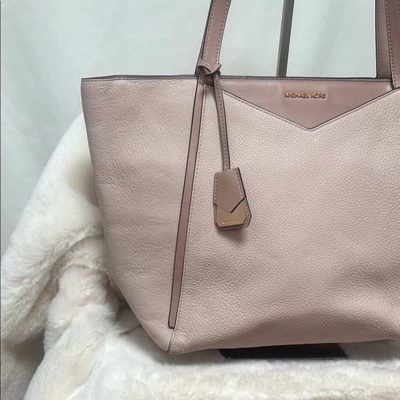 Michael Kors Whitney large leather  Pink Tote Bag with Elegant Design - Picture 5 of 16